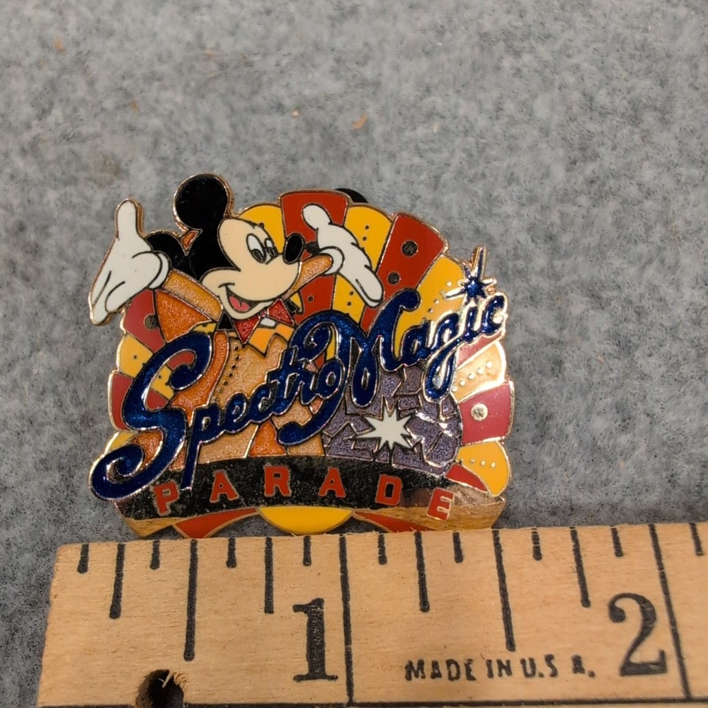 Disney SpectroMagic Parade Mickey Mouse Official Pin Trading 2003 Glitter Pin - Picture 2 of 4